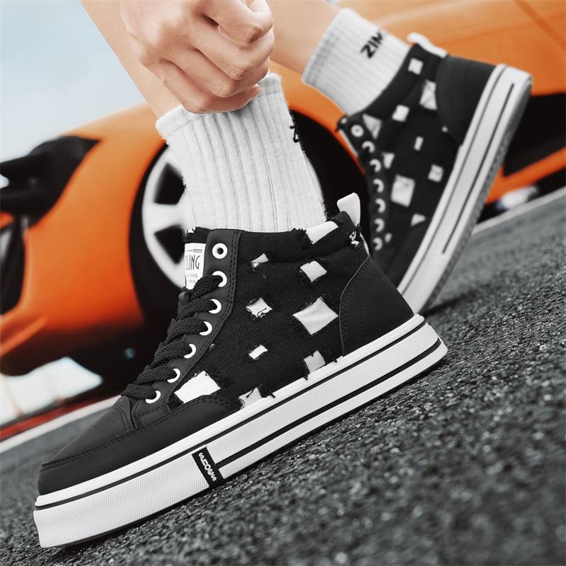 Men's New Canvas Checkerboard Breathable Flat Mid-top Lace-up Durable High-quality Versatile and Fashionable Sneakers