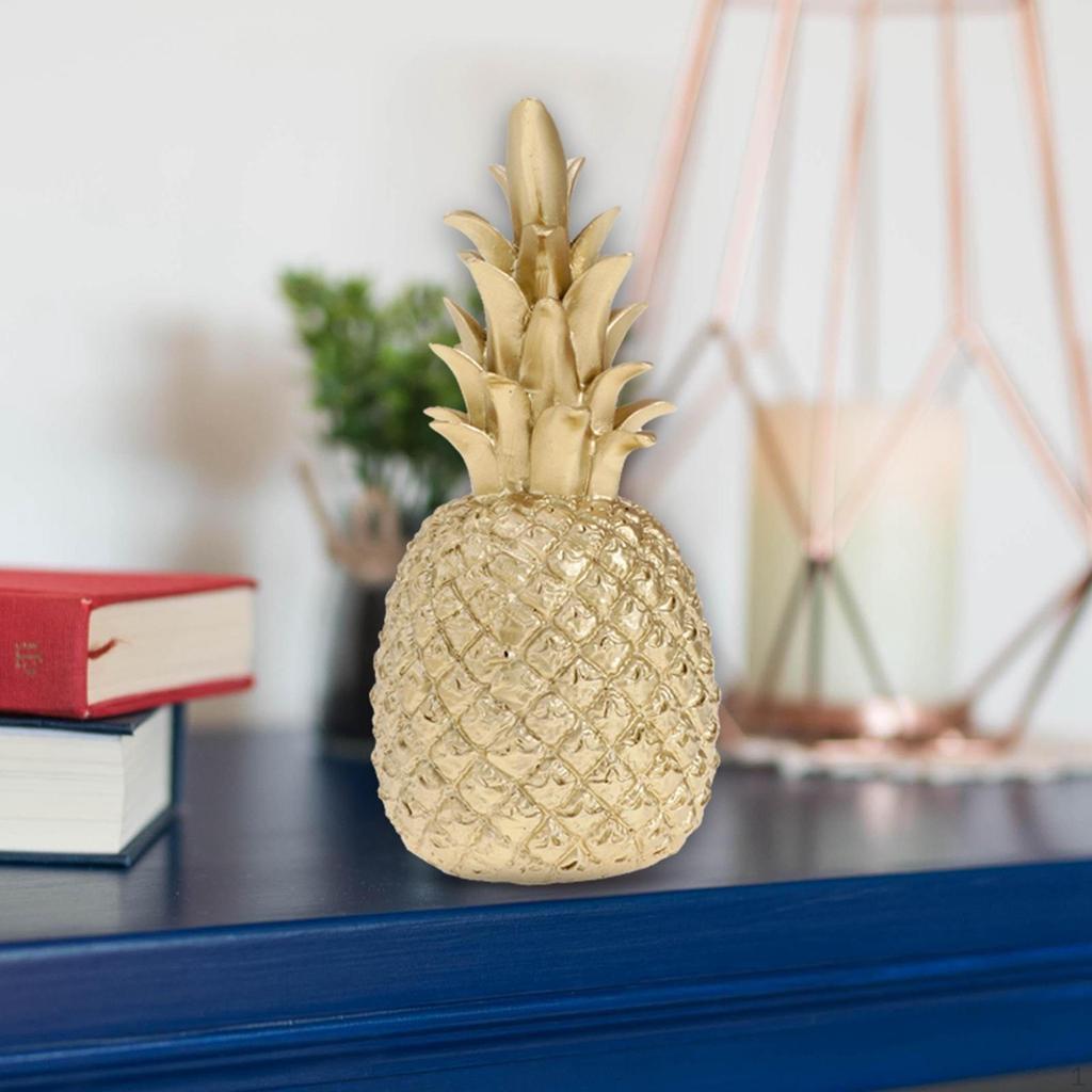 Золотой Ананас, экспонат, прекрасно вылепленное декоративное украшение