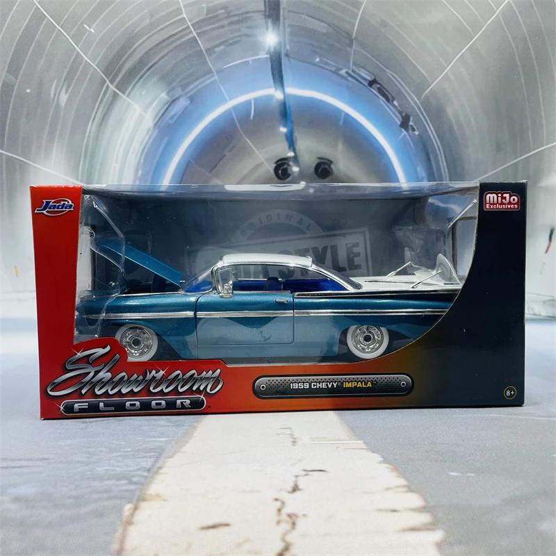 Jiada 1:24 1961 Chevrolet Impala Classic car simulation Alloy collection car model for children's birthday gifts31