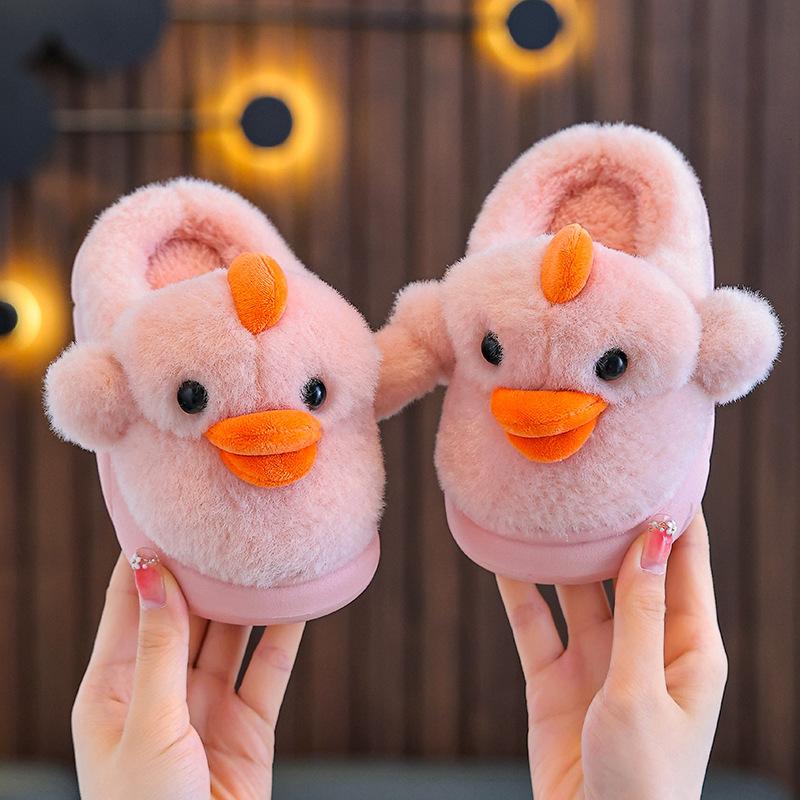 Children's winter new style duckling plush cotton shoes for boys and girls, warm home thick-soled furry cotton shoes