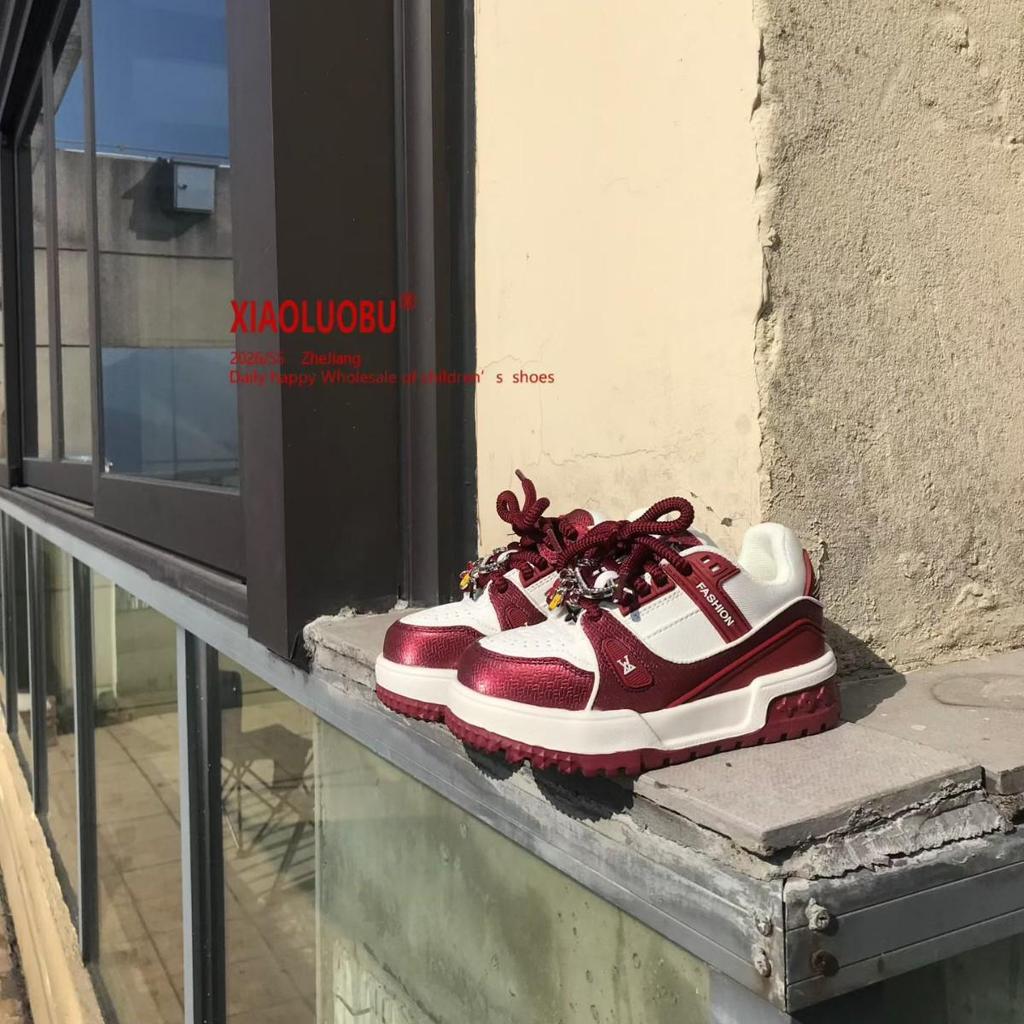 2026 Spring Children's Lightweight Casual Shoes - Boys' & Girls' Classic Pendant Sneakers