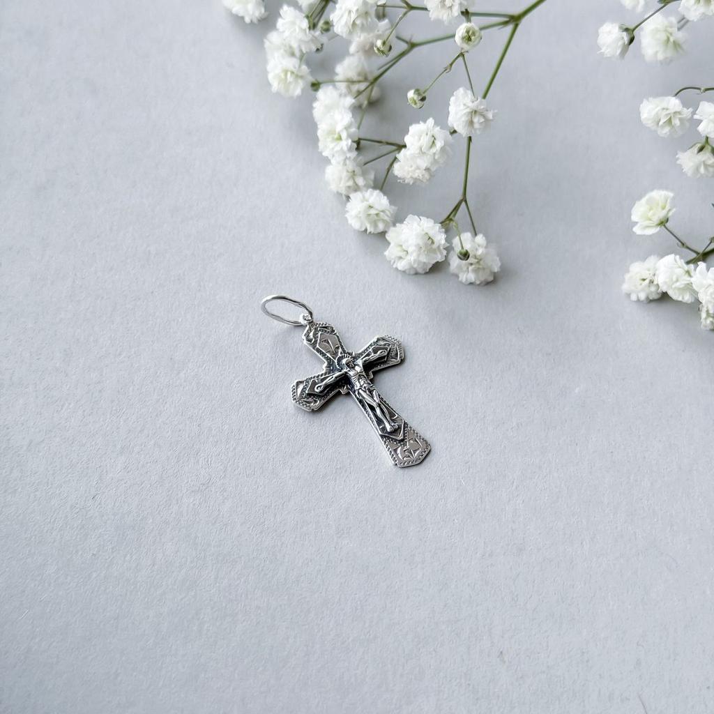 Серебряный крестик без камней (2156819)