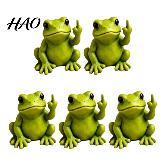 Festive Halloween Party Supplies Mini Monkey Figurine, Funny Resin Frog Statue with Middle Finger Gesture, Sarcastic Figurines Humorous Prank Ornament