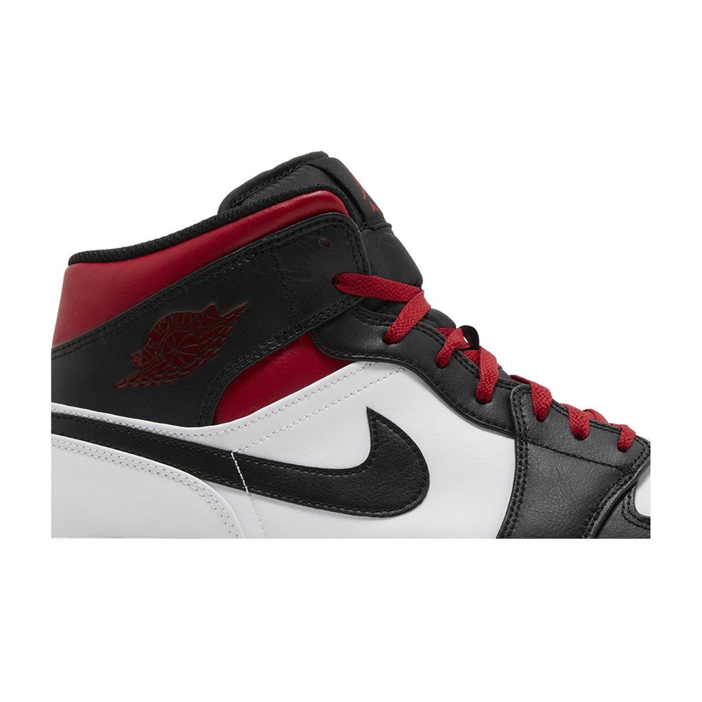 Air Jordan 1 Mid 'Gym Red Black Toe' (Unisex) White / Gym Red / Black Vintage Basketball Shoes DQ8426 106
