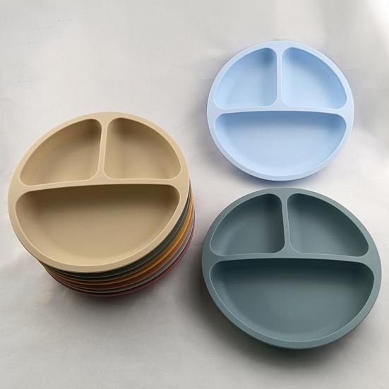 Детская тарелка, разделенный дизайн, силикон, не содержащий бисфенола-А, 3 сетки, присоска для малышей, принадлежности для кормления младенцев, ежедневное использование