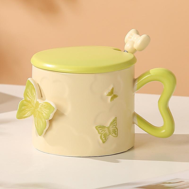 Creative Embossed Butterfly Personalized Ceramic Mug As A Souvenir Coffee Cup with Lid and Spoon  High Looking Small Fresh Water Cup