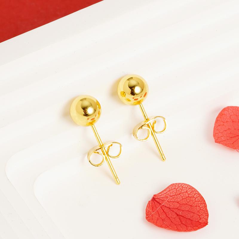 Серьги с золотым песком: Долговечная, высококачественная, фасовидная медная модель с титановой сталью под золото для женщин.