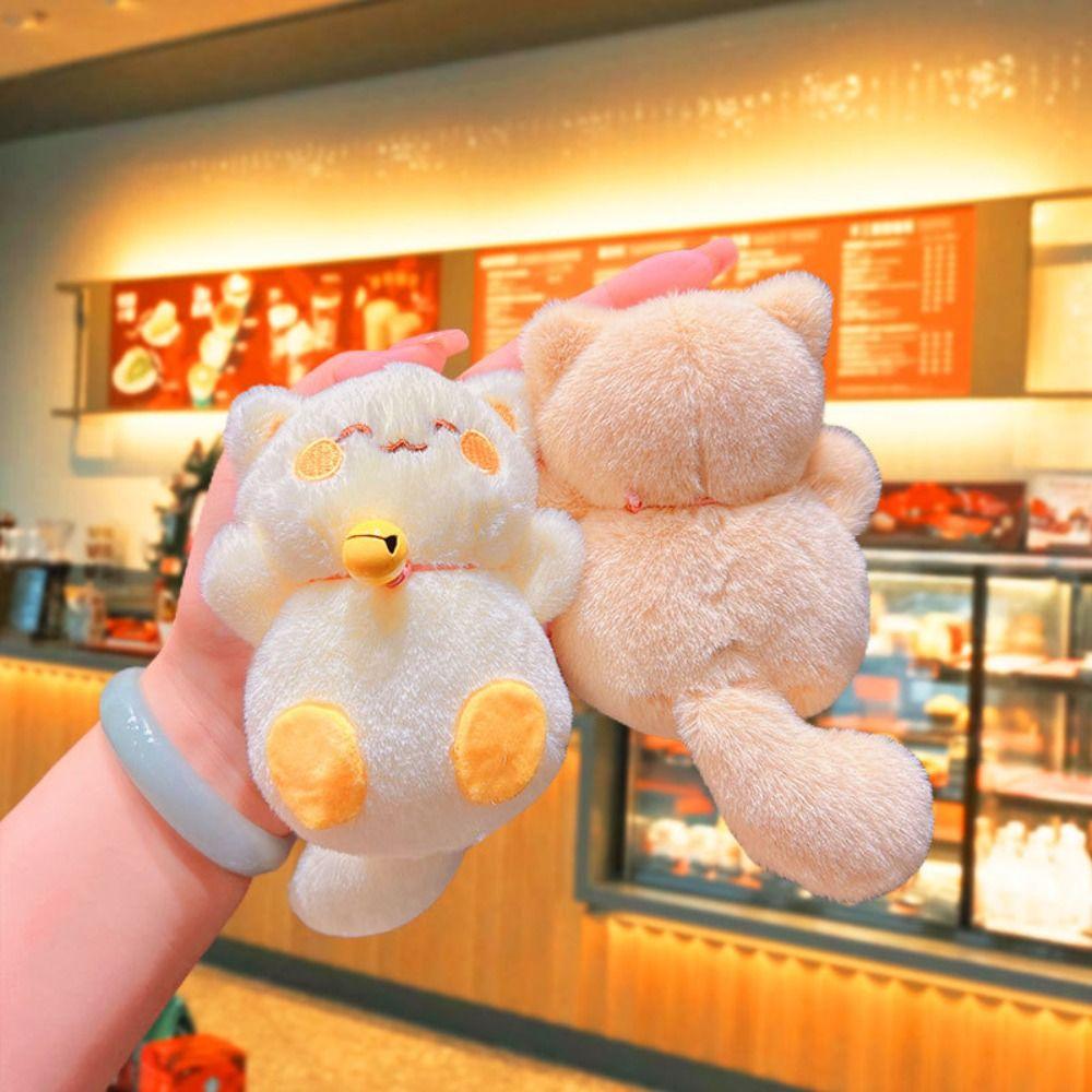 Милый брелок в виде счастливого кота, маленький колокольчик, плюшевый кулон в виде кота, креативные куклы Maneki Neko, декор для рюкзака