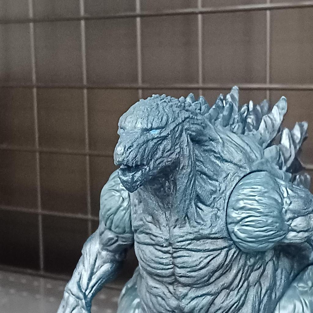 Б/у BANDAI Годзилла 2017