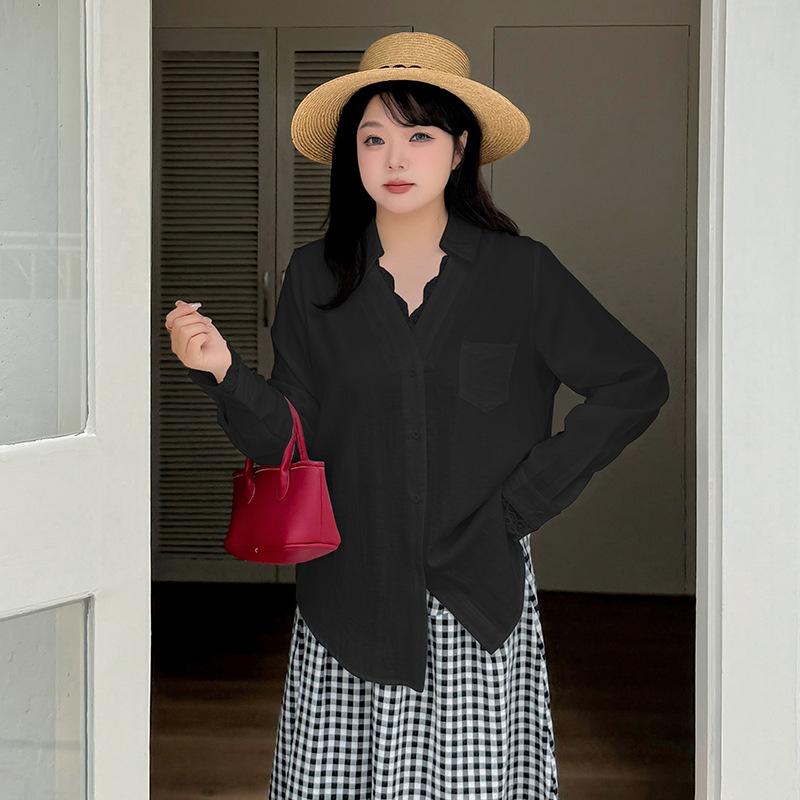 Large size women's clothing design sense ins wind splicing lace shirt women's spring versatile and thin top 121954