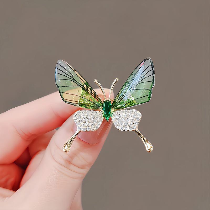 Ретро китайская брошь с кисточкой в виде бабочки и цветка – элегантный аксессуар для чонсама