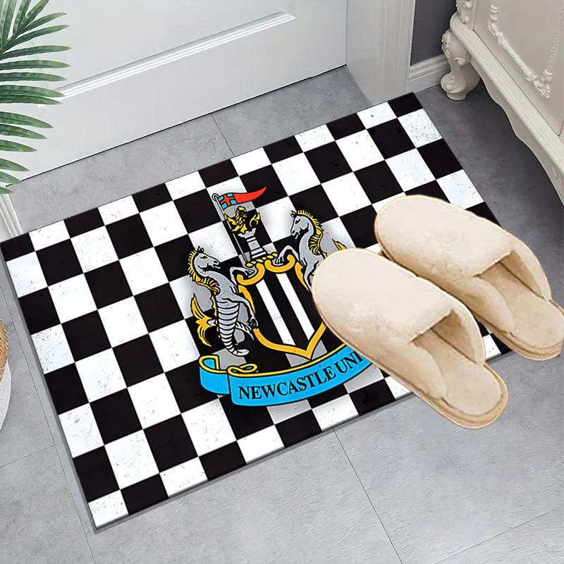 1PC Dynamic Newcastle Football Floor Mat for Living Room, Game Rooms, Office, Bedroom, Office Floor Mat Playful Design, Christmas fan gifts