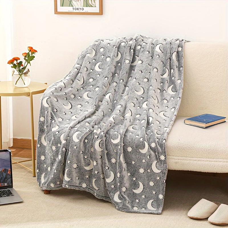 Glow-In-The-Dark Flannel Blanket With Star & Moon Design - Soft, Allergy-Friendly, Multi-Use Throw For Young Group And Adults, 127.0X152.4 cm