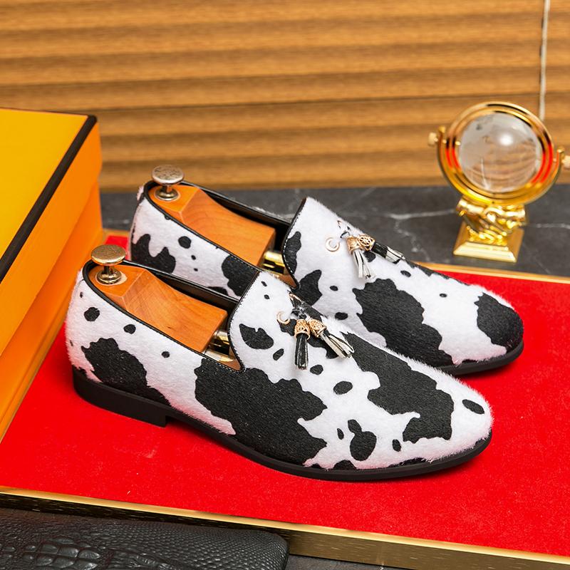 Новые модные простые туфли из коровьей кожи для мужчин, дизайнерские повседневные туфли-оксфорды для офиса и вечеринок, с острым носком, большой размер 38-48