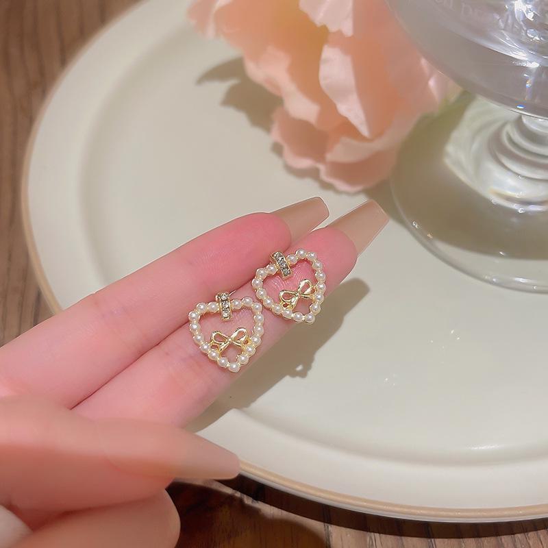 Элегантные серьги-бантики с жемчугом любви и полыми элементами высокого класса, с серебряным штифтом S925