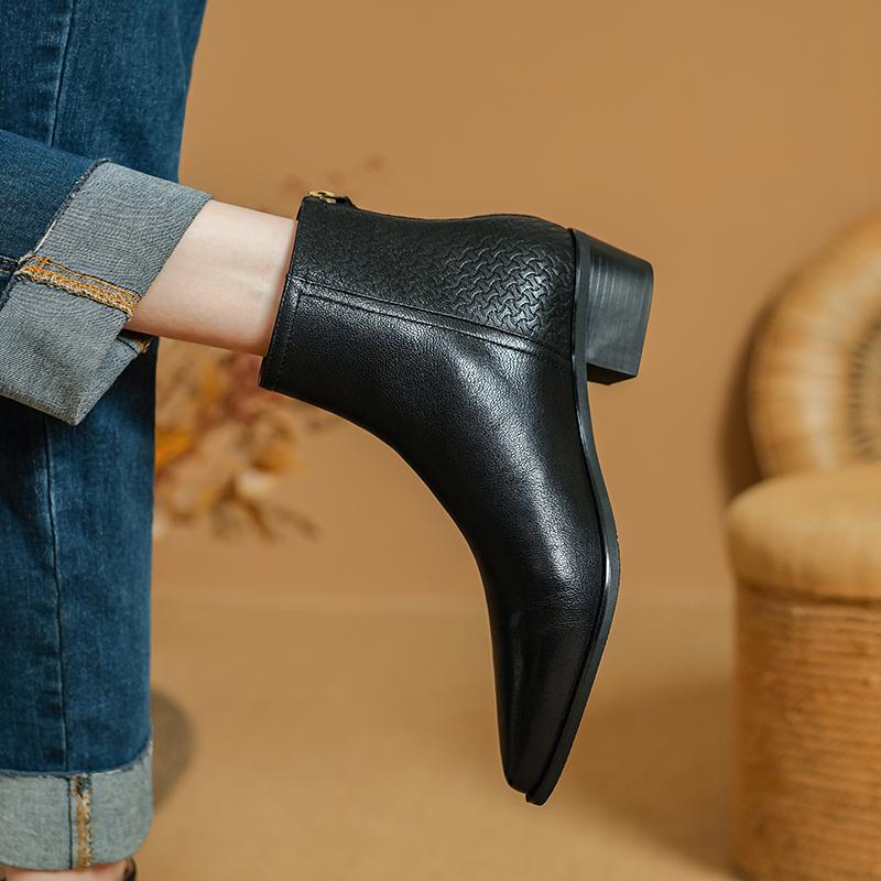 Fashion 2025 New Autumn Women Boots Pointed Toe Chunky Heel Shoes Genuine Leather Women Shoes Concise Zipper Ankle Boots Western Boots