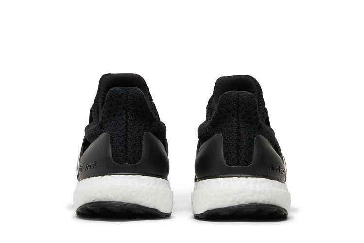 adidas UltraBoost 5.0 DNA 'Черный Белый'