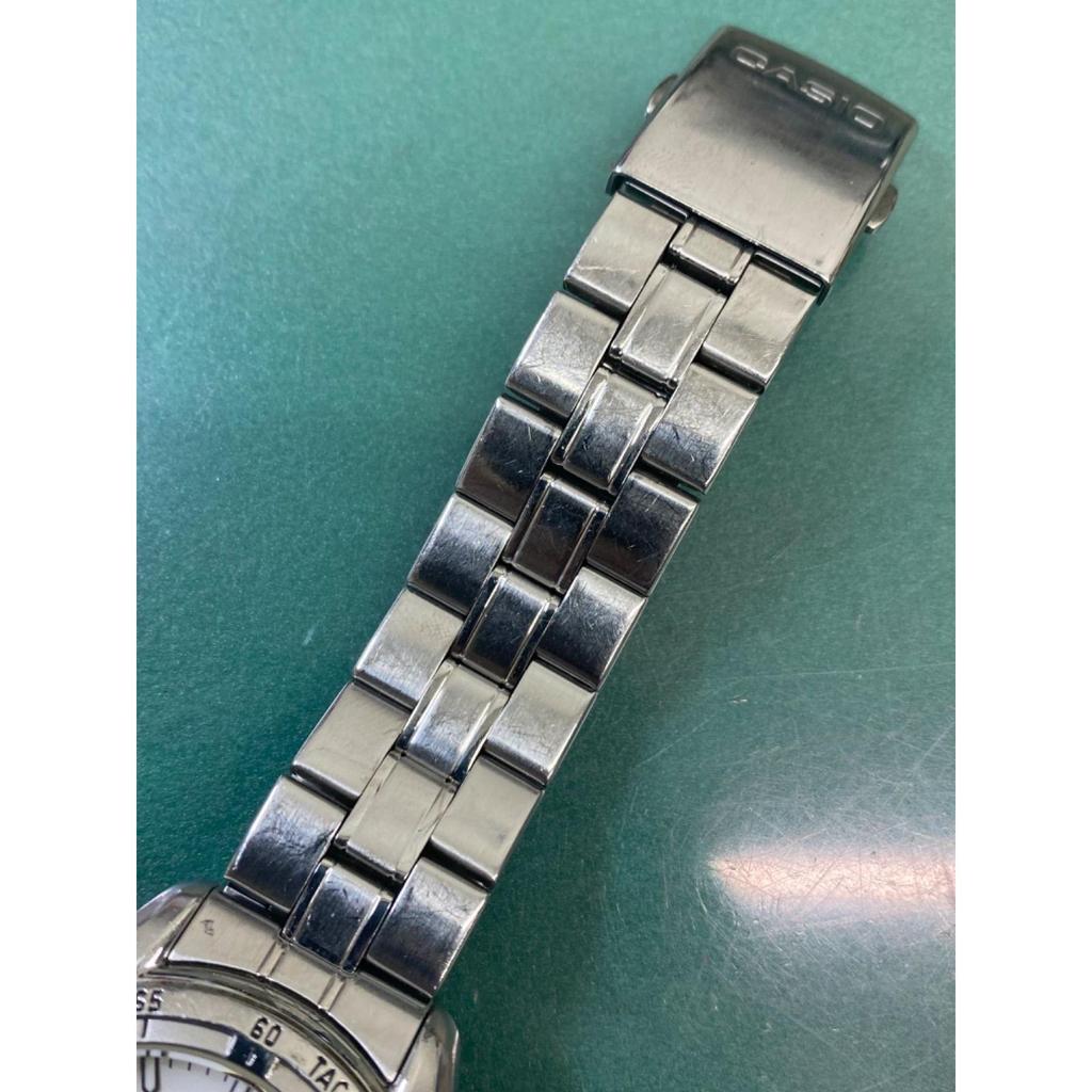 Б/у R6-6947 Б/у Casio MTP-1041