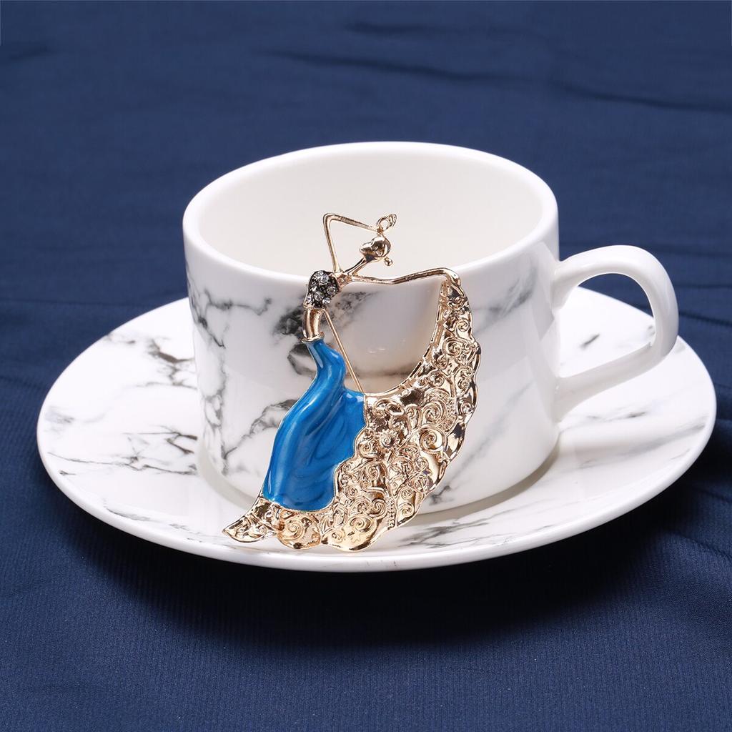 Blucome Брошь в форме павлина для девочек, эмалированная брошь золотого цвета, ювелирные изделия, булавки для девочек, рождественские подарки, шарф, шляпа, аксессуары