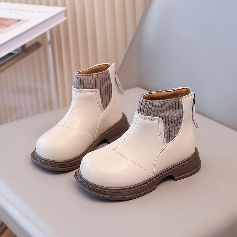 Девочки ботинки Мартин детская мода одинарные ботинки 2025 осень новые британский стиль девочки зарубежный стиль короткие ботинки мягкая подошва кожаные ботинки