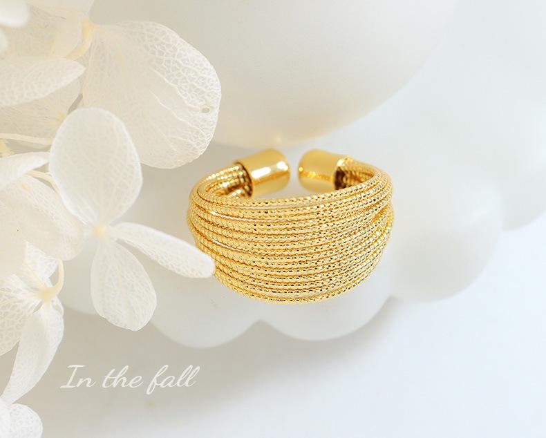 Квадратный сахар Многослойное полукруглое медное кольцо - Европейско-американский дизайн, Женская модная бижутерия