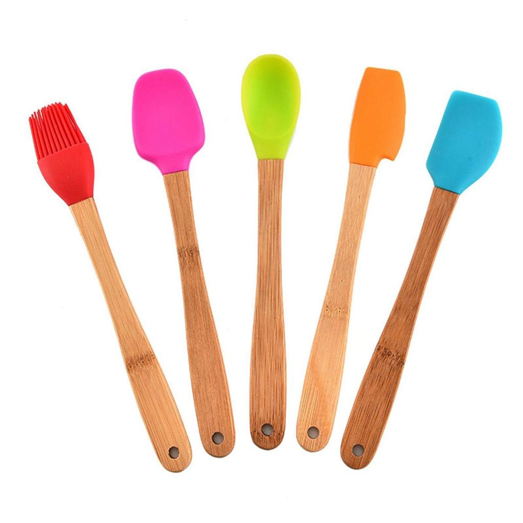 Bakeware Wooden Handle Kicthen Utensils Silicone Non-stick Baking Tools Cake Scraper Spatula Brush