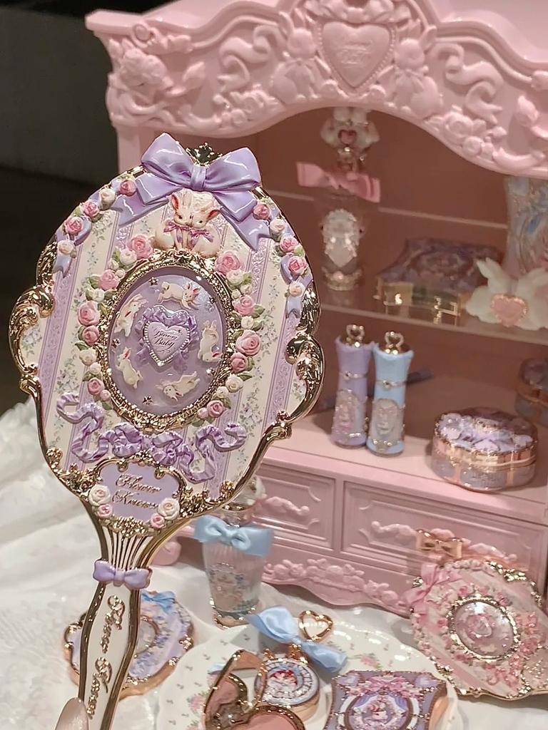 Ручное зеркало для макияжа серии «Сад кролика» от Flower Knows