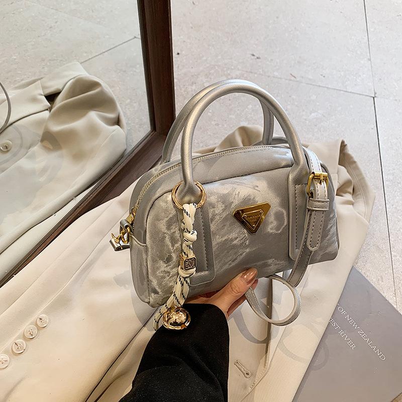 Женская новая сумка через плечо