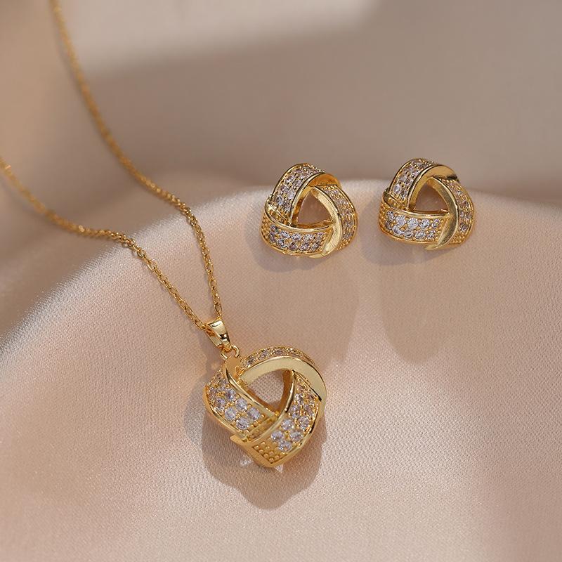 Простой геометрический комплект украшений для женщин, новинка 2023 года, модные серьги золотого цвета, ожерелье, аксессуары для свадебной вечеринки