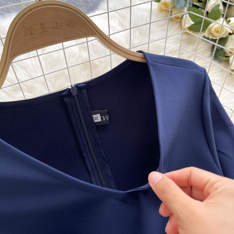 Новое осеннее легкое роскошное роскошное плиссированное платье длиной до колена в стиле Хепберн с v-образным вырезом и принтом