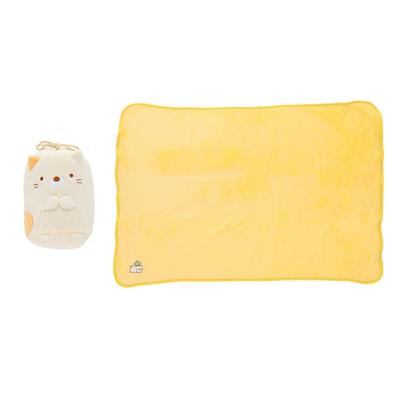 Одеяло Marushin Mascot с завязками на шнурке Sumikko Gurashi Mogyutto Cat В70 x Ш100 см, милое, пушистое, стильное, для холодной погоды 6575030000 Прибл.