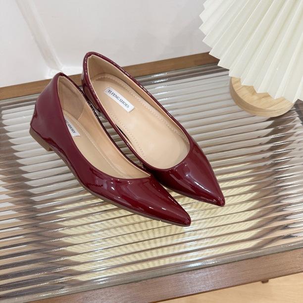 Французские сексуальные туфли с заостренным носком на мягкой подошве с неглубоким носком, женские универсальные туфли для поездок на работу с открытым носком и плоским дном, увеличивающие внутреннюю высоту обуви