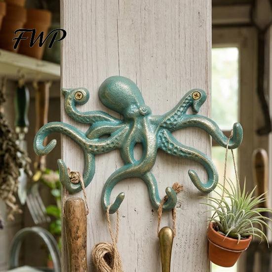 Outdoor Wall Hook Cast Iron Octopus Decorative Coat Hook, Mounted Nautical Hand Towel Vintage Marine Decor Rack Holder, Rustic Metal Clothing