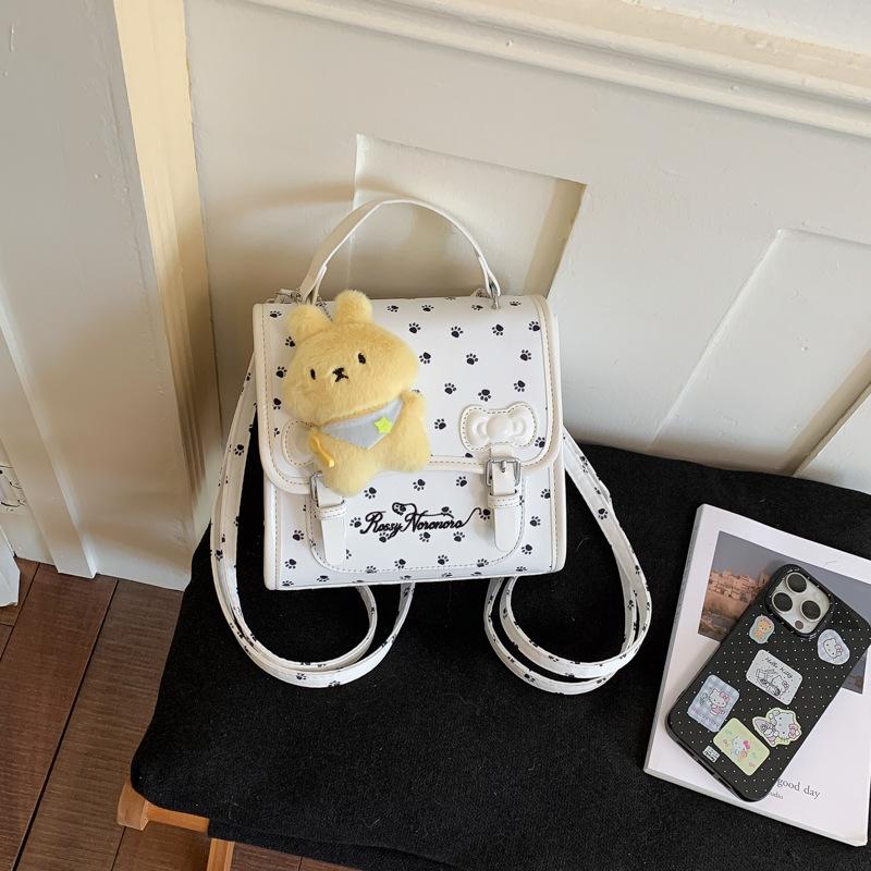 Schoolbag fashionable simple niche design shoulder messenger bag texture bag women's 1011 summer new commuter armpit bag