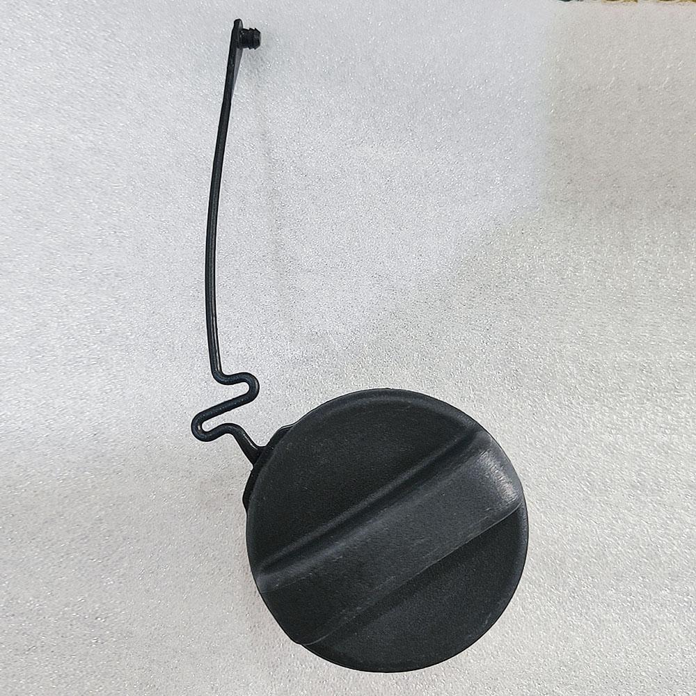 Крышка бензобака черная без замка LF0310250 для Mazda 3 6 CX-3 CX-9 CX-5