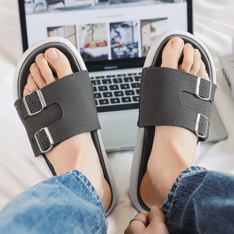 Summer Men's Beach Slippers Non-Slip Casual Slippers For Indoor Outdoor Men Water Shoes Sandals
