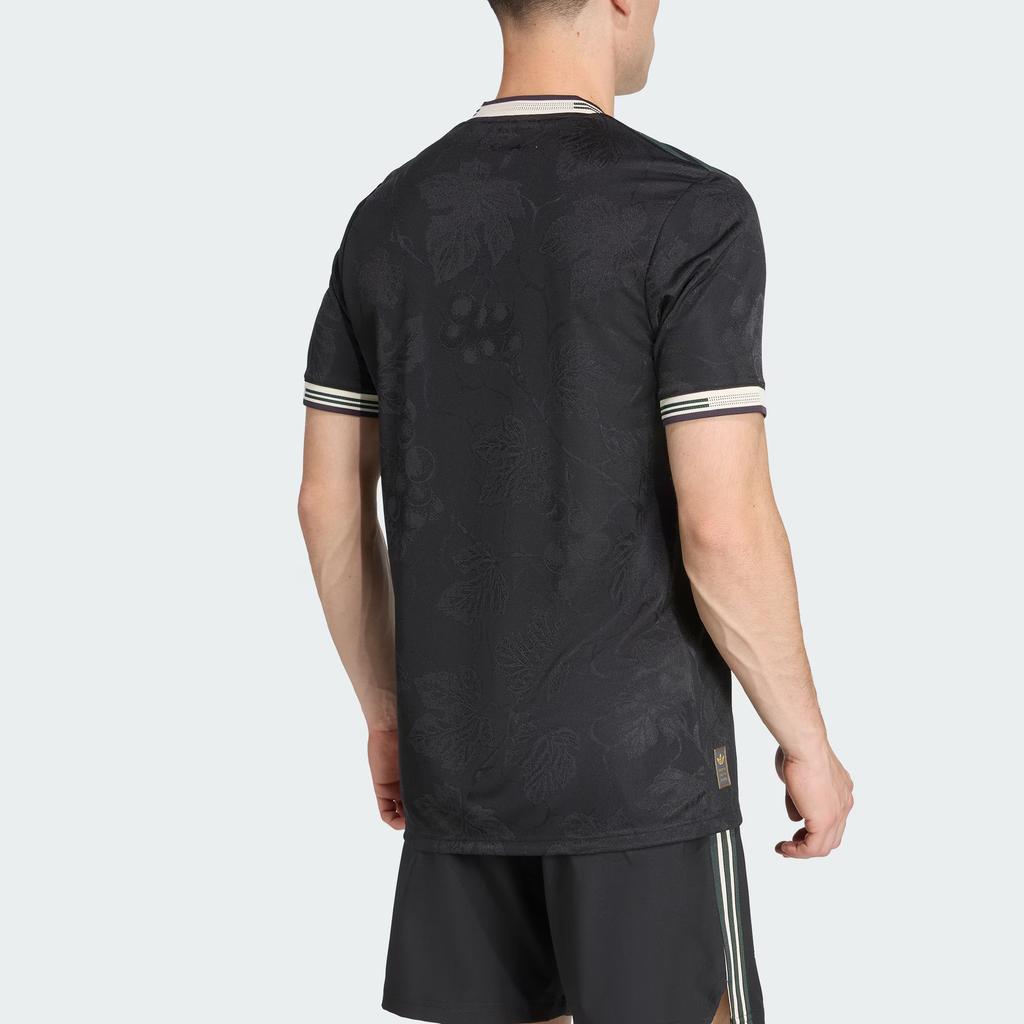 adidas Оригинальная футболка Ювентус с цветочным принтом KC3487