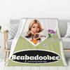 Персонализированные одеяла с изображением британской певицы Beabadoobee, теплые фланелевые пледы для дома, дивана, офиса, путешествий