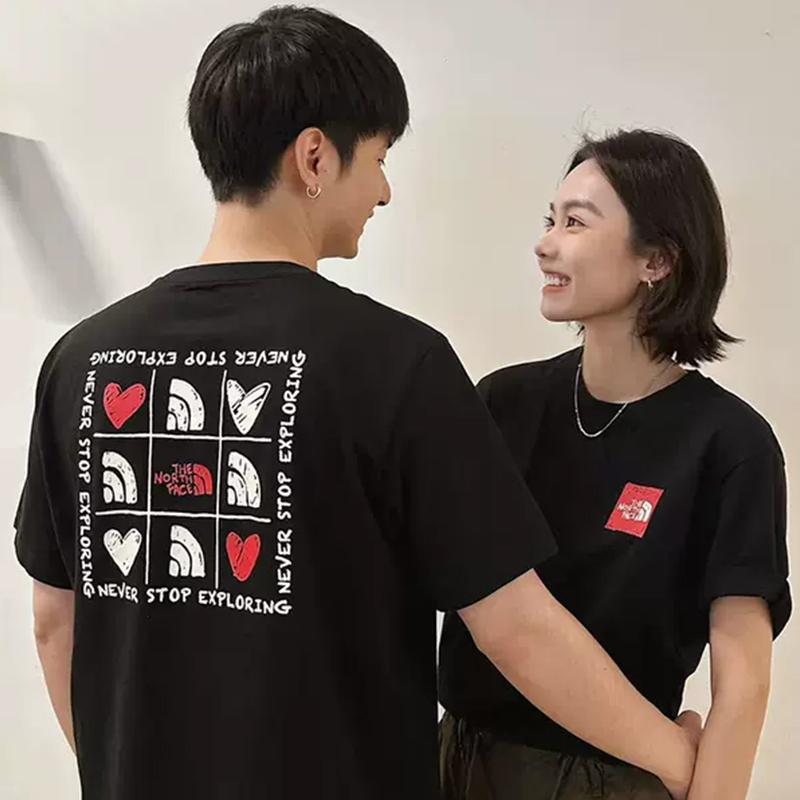 THE NORTH FACE Heart Collection Valentine's Day Collection T Shirt Unisex Black NF0A81MP-JK3