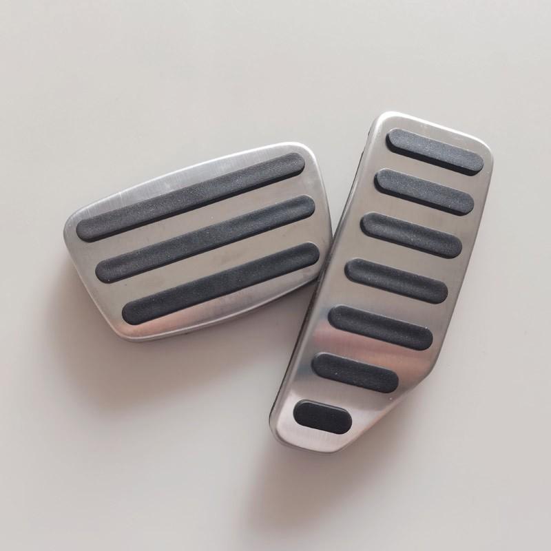 For Isuzu D-MAX 2024 Car Accessory Stainless Steel Brake Accelerator Pedal Non-Slip Sleeve Clutch Wear Pad 2017-