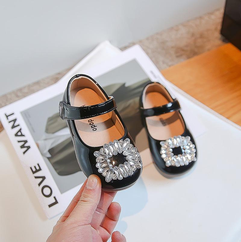 New Girls Moccasin Shoes Soft Breatheable Non-slip Children Fashion Casual Shoes Rhinestones Round-toe Hook & Loop Drop Shipping