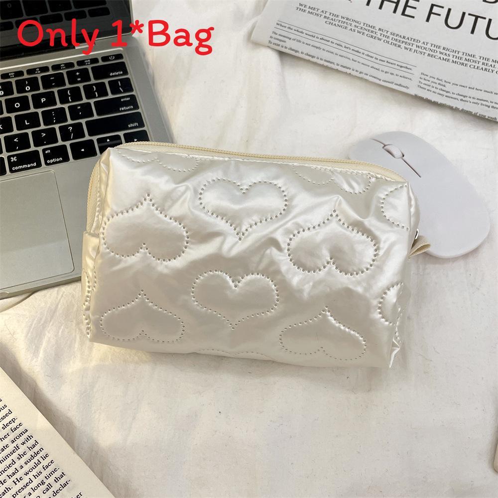 Trendy Heart Pattern Cosmetic Pouch With Butterfly Bow Design For Womens Travel Accessories