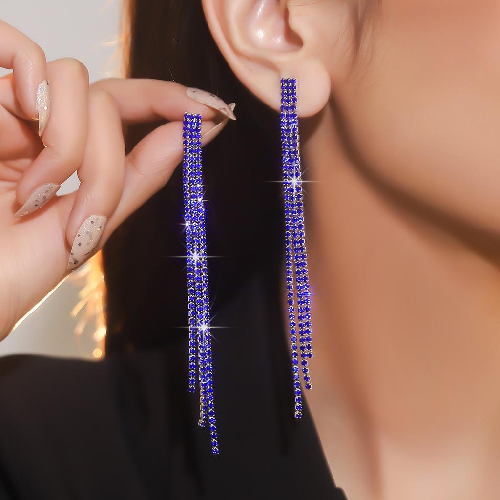 Temperament Luxury Hole Green Rhinestone Earrings Women's Versatile Chain Long Three-Row Fringed Diamond Earrings Earrings