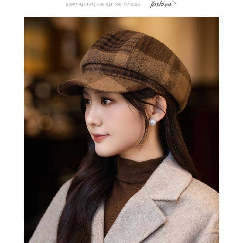 Vintage British Style Plaid Beret Women Warm Windproof Casual Painter Hat