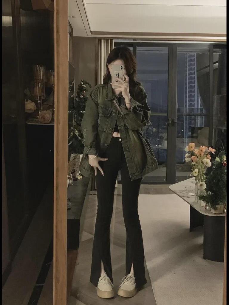 Женская джинсовая куртка в стиле ретро с потертостями и рваными краями — новинка 2024 года в корейском стиле, свободная модель с длинными рукавами для весны и осени