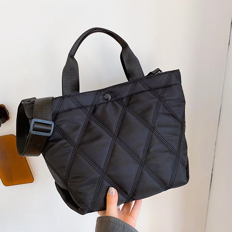 Женская однотонная сумка через плечо, большая вместимость, сумка-ведро с ромбовидной решеткой, регулируемый ремень, повседневная сумка-тоут, одинарная сумка через плечо MIT