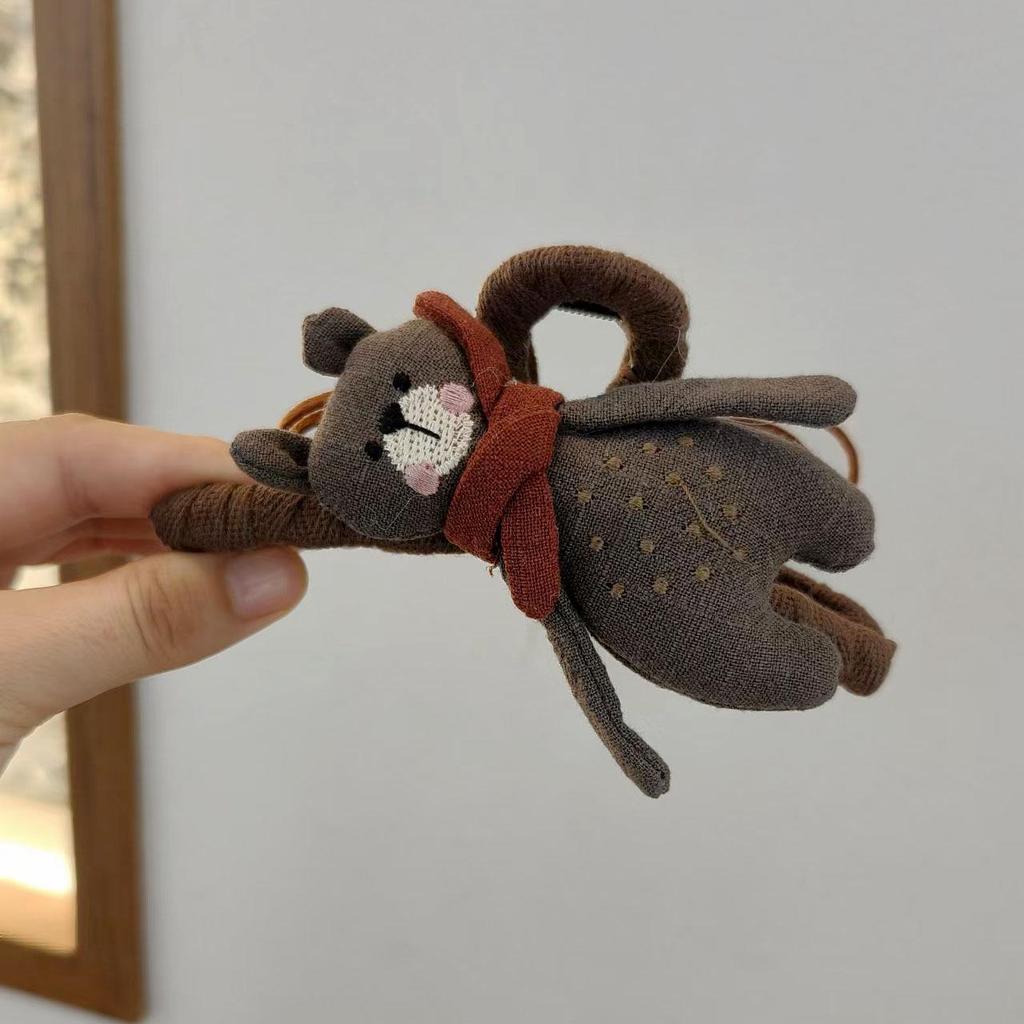 Japanese Korean High-End Little Bear Claw Hair Clip - 2024 Autumn/Winter Cute Girl Shark Clip Hairpin