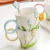 Узор тюльпана Прочная мягкая керамика не выцветает Гладкая гладкая ручка Фарфоровая чашка Легко чистить Высококачественная кружка-тюльпан