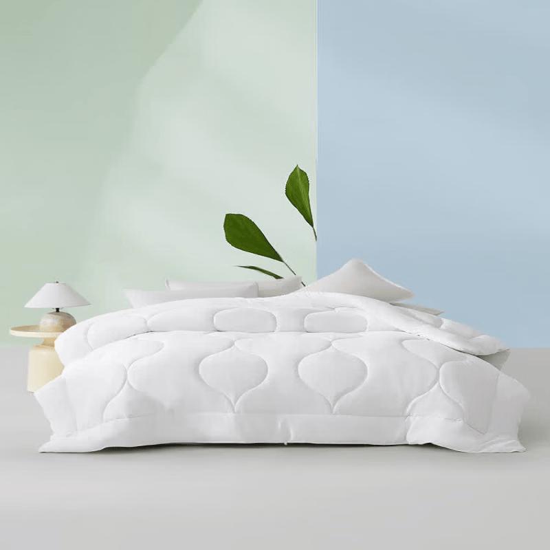 Одеяло из антибактериального волокна Mercury Home Textiles на все сезоны