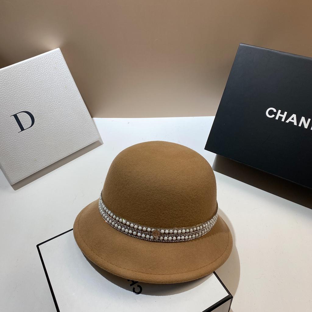 Autumn and winter French retro celebrity style ceramic rhinestone wool basin hat simple temperament elegant light luxury top hat women